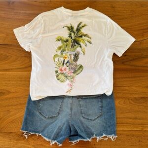Forever 21 White Tropical Graphic Tee